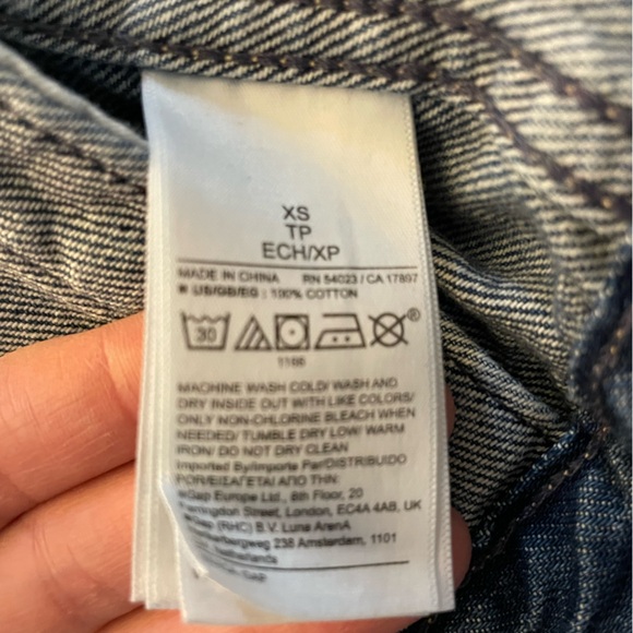 Gap × DÔEN Oversized Icon Denim Jacket - Picture 7 of 8